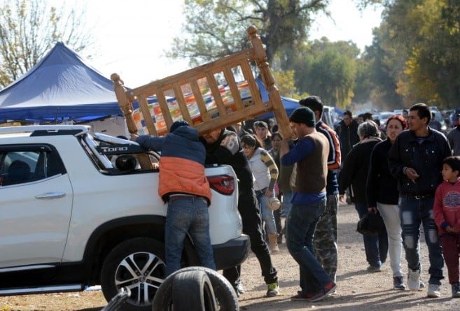 El primer paso es un censo que comenzará desde el próximo domingo para determinar la cantidad de puestos fijos.