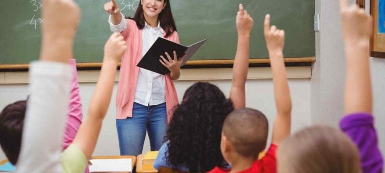 Las carreras docentes carecen de atractivo profesional para los estudiantes mendocinos.