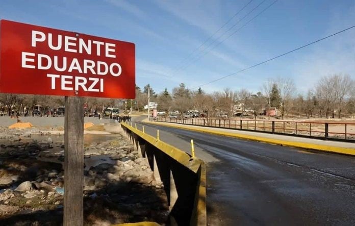 Puente de Playas de Oro.