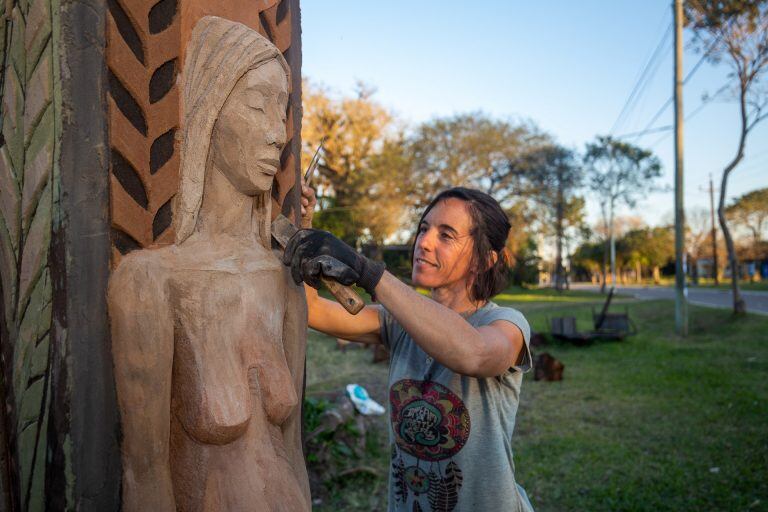 El arte deslumbró en la Bienal de Muralismo, en Puerto Tirol.