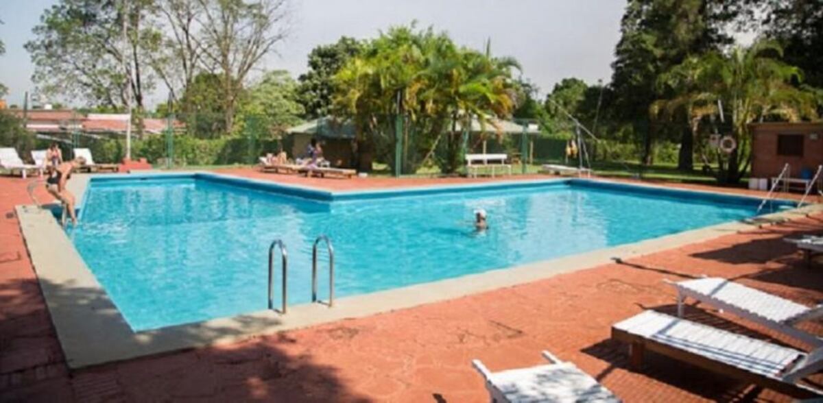 Eldorado trabaja para habilitar piletas y campings desde noviembre