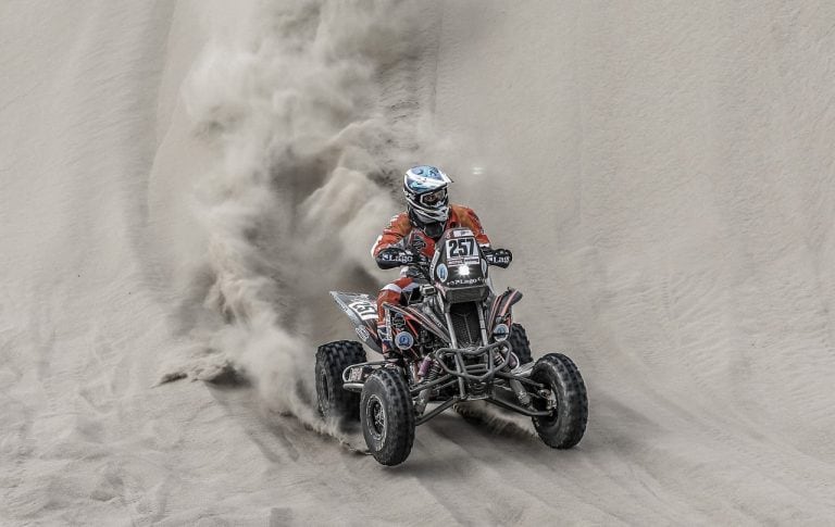 El bahiense terminó 4to en la primera etapa del Dakar 2019