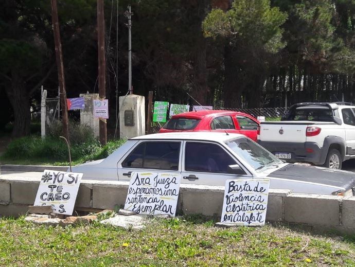 Manifestación por Violencia Obstétrica en El Calafate