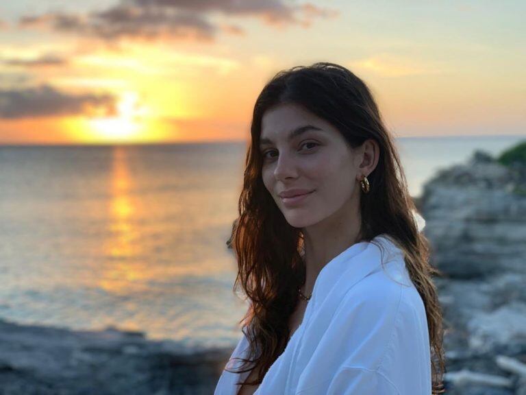 Camila Morrone (Foto: Instagram)