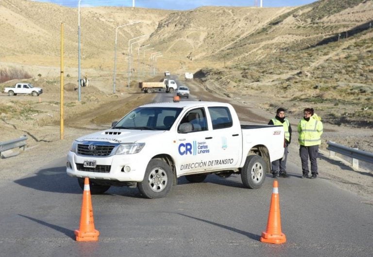 El transito está cortado en el lugar.