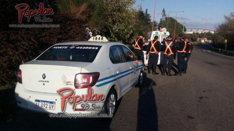 Fuerte choque entre dos taxistas