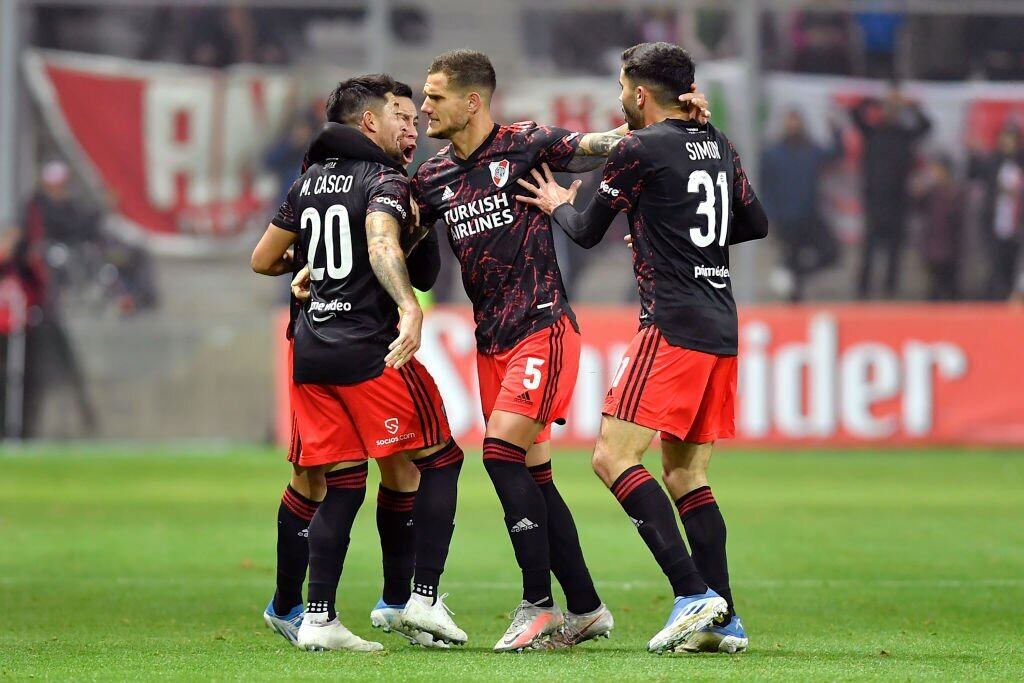 Milton Casco puso el 1-0 para River