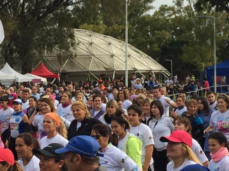 Carrera solidaria a beneficio de la Fundación de Cirugía Cardiovascular del Hospital San Juan de Dios. (web)