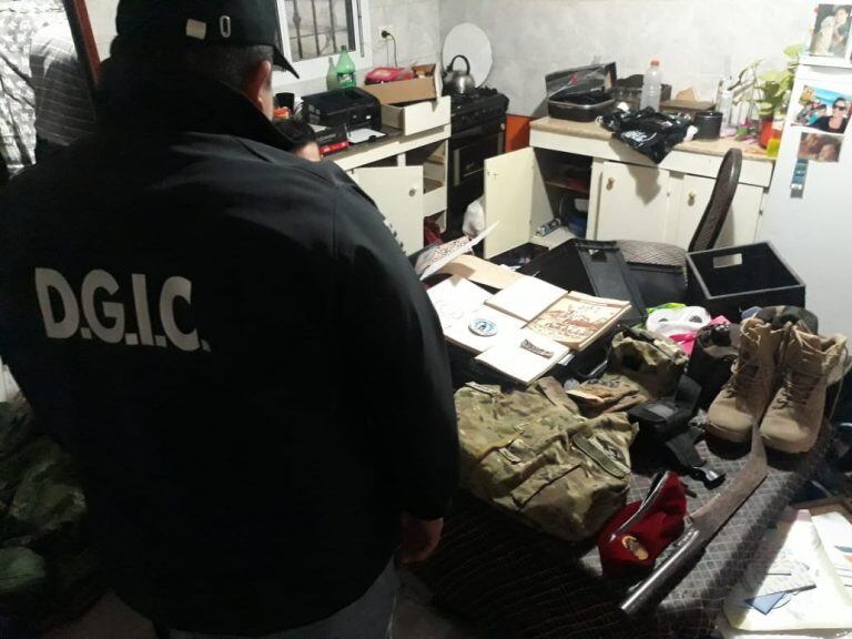 Los nueve detenidos pertenecían a un grupo paramilitar de seguidores de Mohamed Alí Seineldín. Fue en Bell Ville.