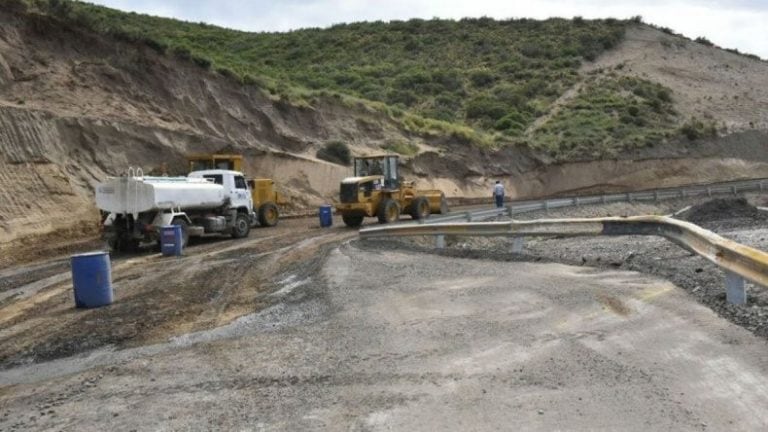 Trabajos en Camino Roque Gonzalez