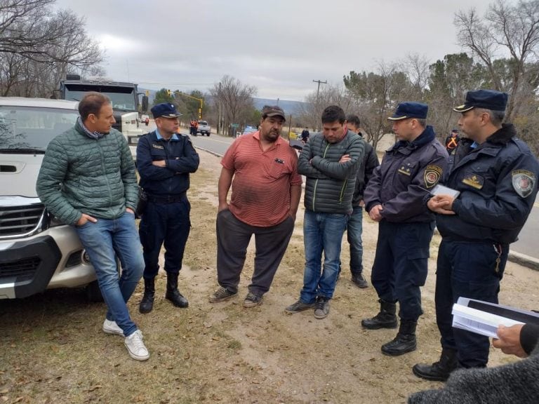 Asamblea de productores en ruta de Altas Cumbres