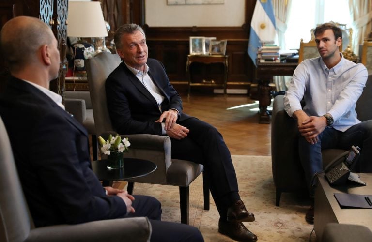 Macri recibió a integrantes de la Selección de básquet. (crédito: Presidencia)