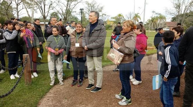 Macri en Colonia Pellegrini. (Foto: Época)