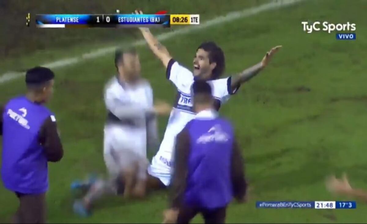 Platense volvió a la B Nacional tras ganarle 1-0 a Estudiantes de Buenos Aires