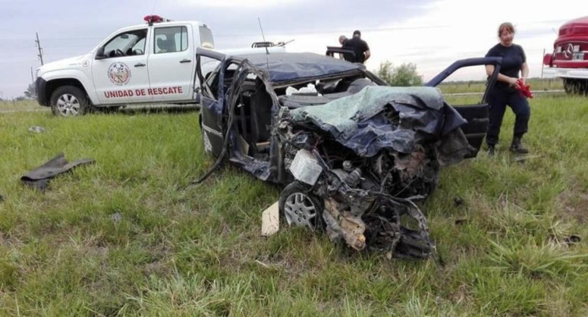 Un joven perdió la vida en un terrible accidente en la ruta 11