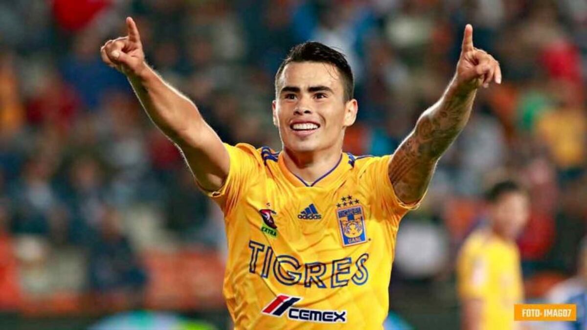 El Chino Zelarayán, campeón en México