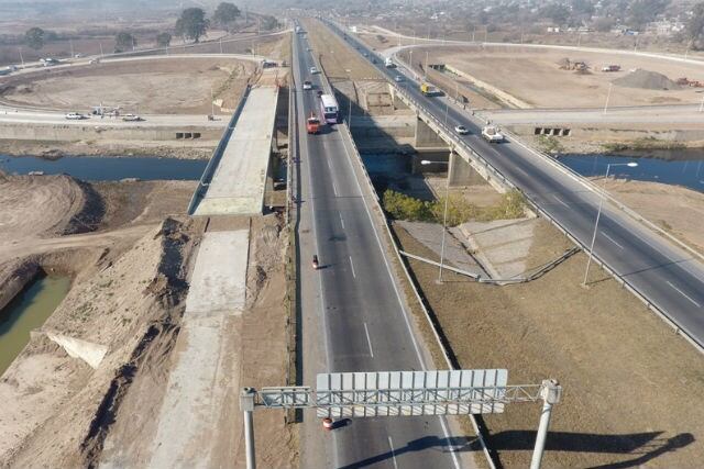 El nuevo corredor Costanera reordenará el ingreso y egreso de colectivos a la ciudad.