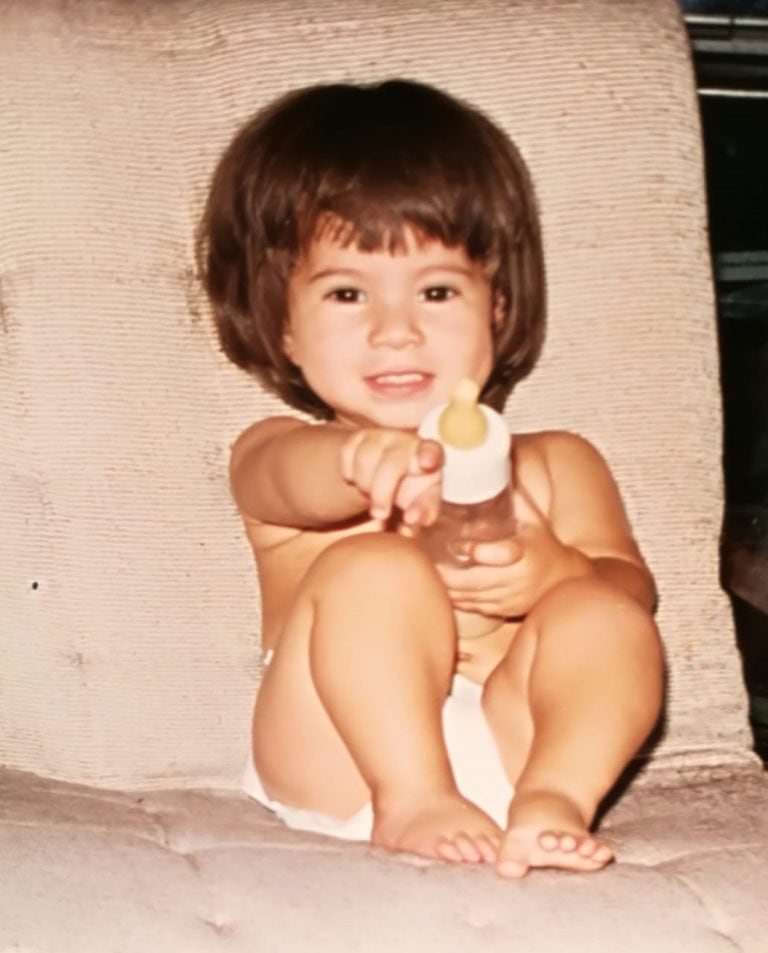 A esta edad, Lucía ya estaba junto a su familia en Buenos Aires.