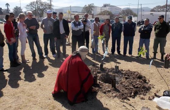 Homenaje a los caídos en Salta