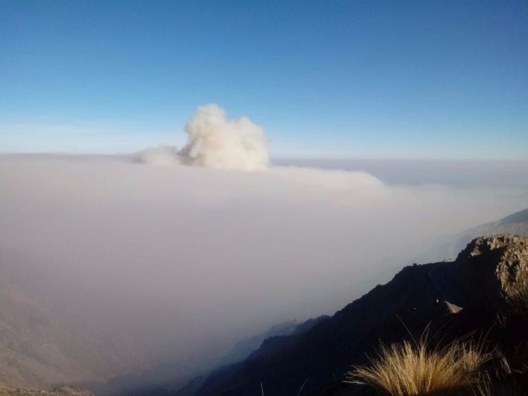 Villa de la Quebrada inundada por el humo