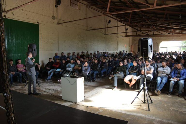 General Alvear. Dictaron el primer taller de capacitación para trabajar en  Portezuelo del Viento en la Bodega Faraón.