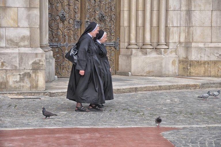 Monjas (imágen ilustrativa).