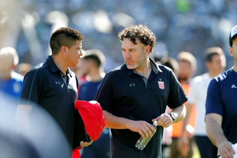 El director técnico de Estudiantes, Gabriel Milito. (EFE)