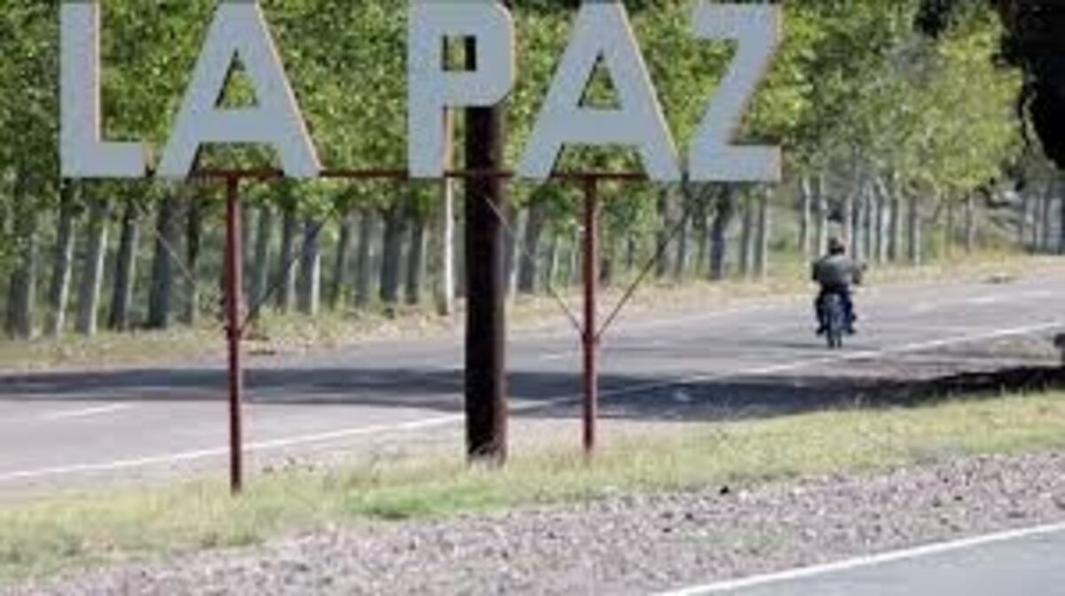 Construyen represas en La Paz para contener el agua de lluvia