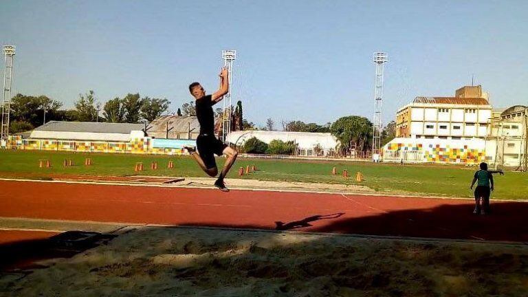 Atleta rosarino N°1 del mundo se quedó afuera de un Mundial porque se "olvidaron" de anotarlo