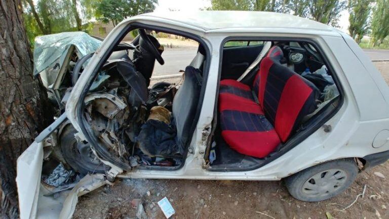 Eduardo era uno de los cuatro tripulantes que quedaron atrapados en el interior del Ford Fiesta.