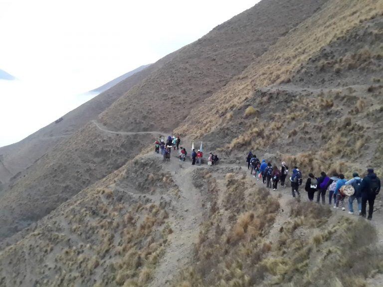 Peregrinos viajan a Salta por la Fiesta del Milagro (web)