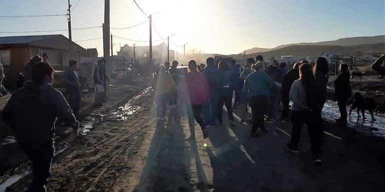 A las 20 horas se juntarán con la Policía del barrio.