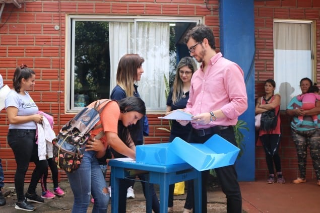 Cesión de derechos sobre lotes de Villa Stemberg.