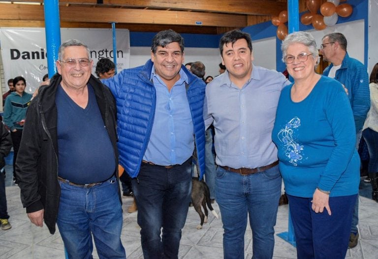 Inauguración de la Agrupación "9 de Julio" junto al Vicegobernador Juan Carlos Arcando