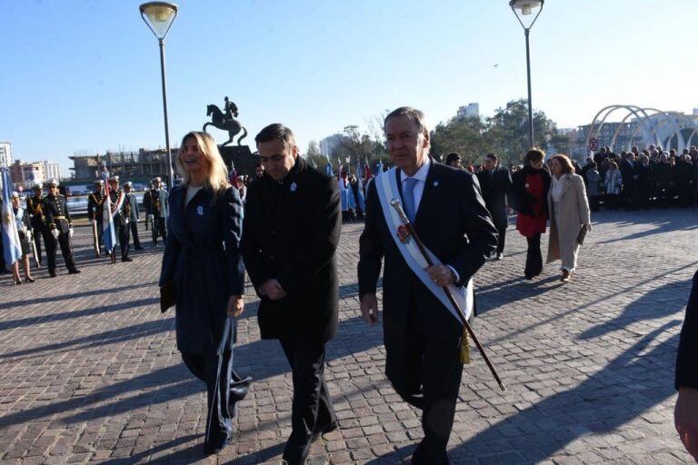 Mestre y Schiaretti en el festejo del 9 de julio en Córdoba.