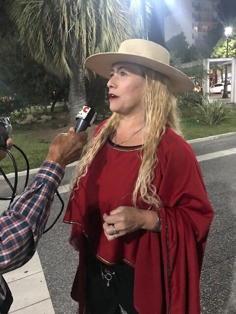 Pastora Cruz hizo bailar a los presentes demostrando todo su talento arriba del escenario.