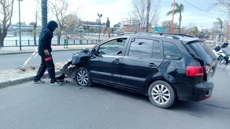 Choque en Av Costanera