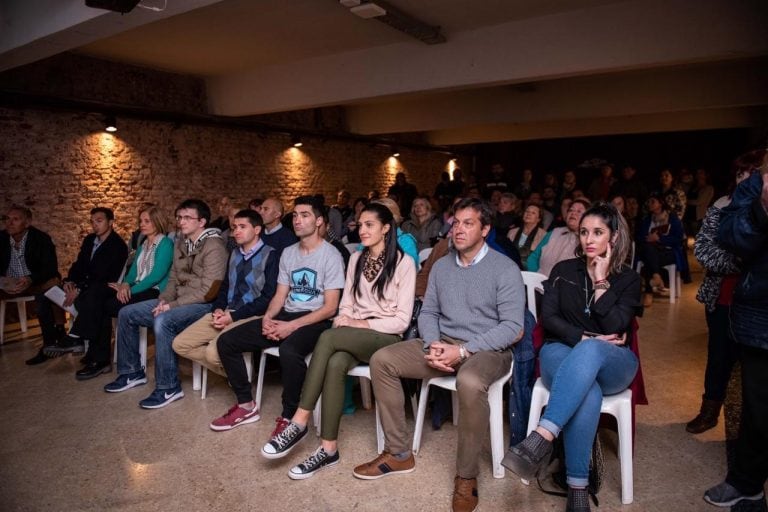 Arturo Rojas presentó al equipo de jóvenes y deporte - 2