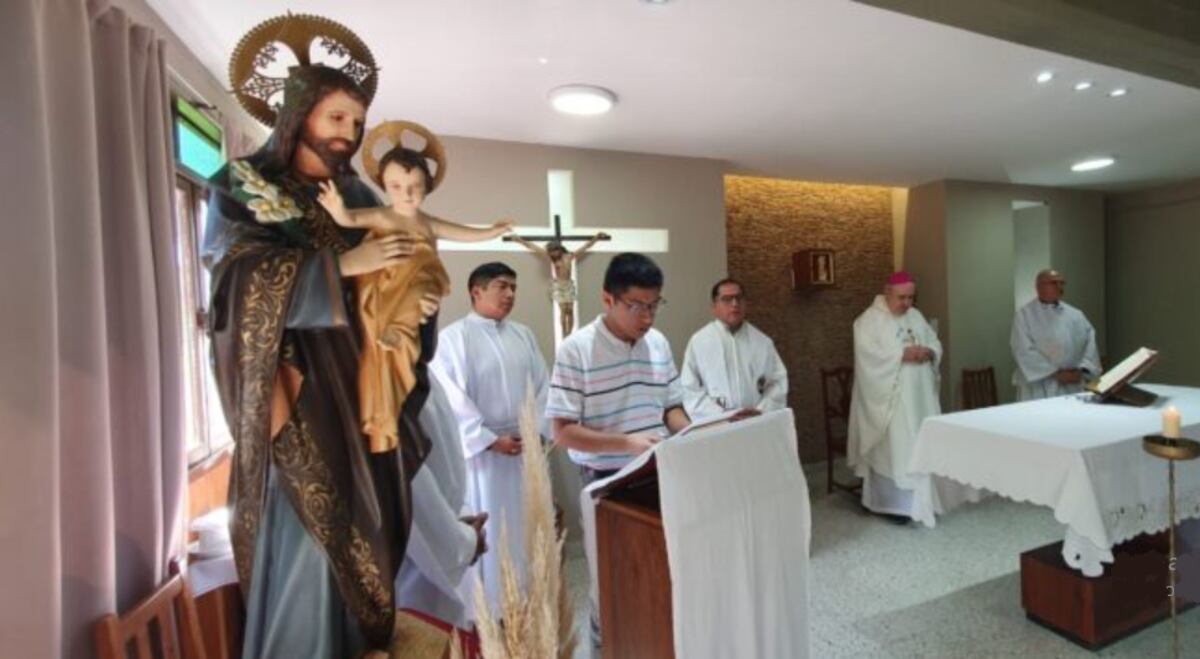 Inspirador mensaje transmitió el obispo Fernández a seminaristas de Jujuy