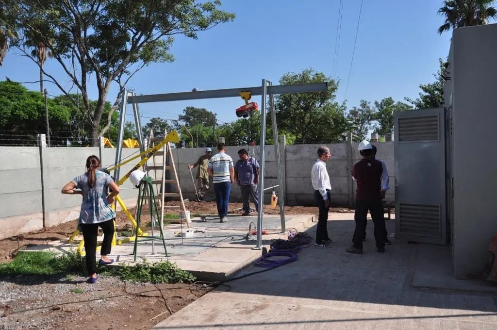 Obra de cloacas en barrio La Milka