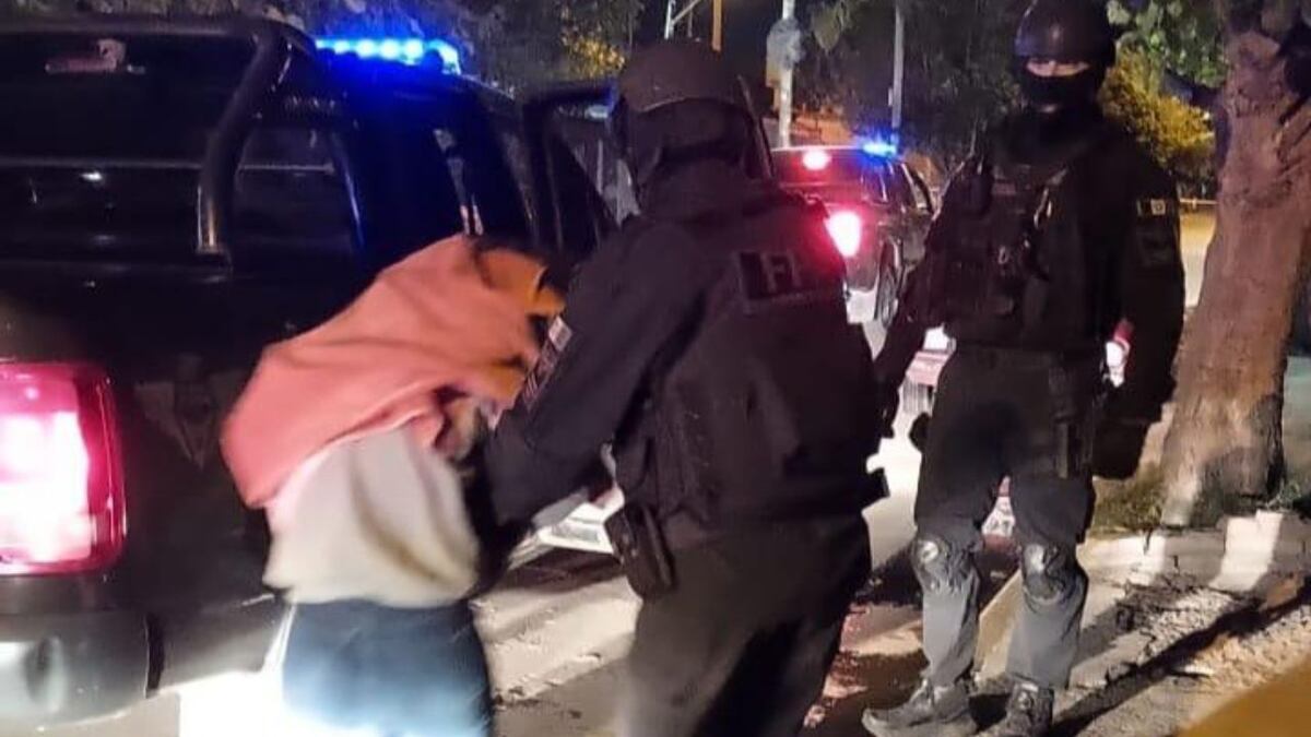 Córdoba: detuvieron a dos hermanas que tenían más de 1.200 dosis de drogas en su casa