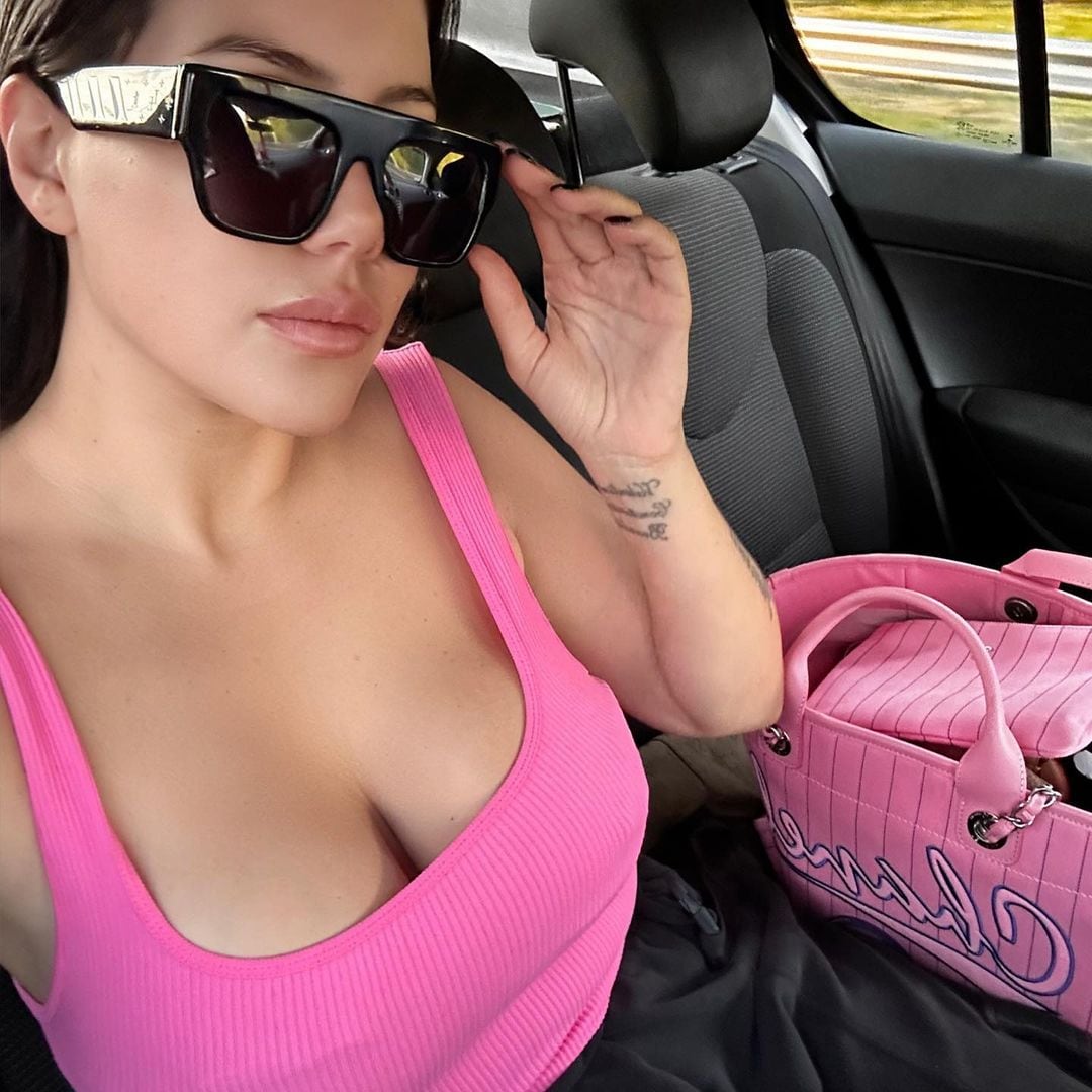 Wanda Nara con un top muy escotado hizo una importante confesión