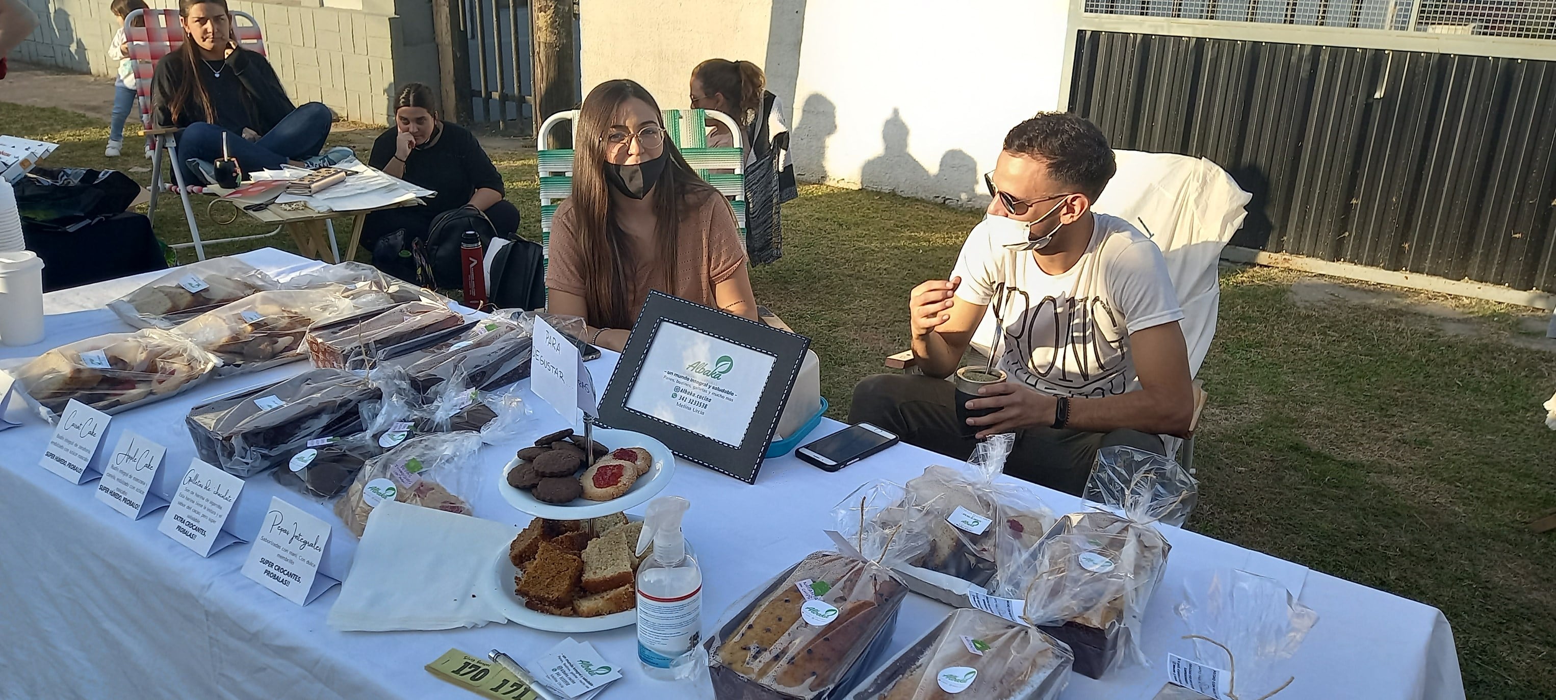 Productos a la venta en la Feria de Pujato