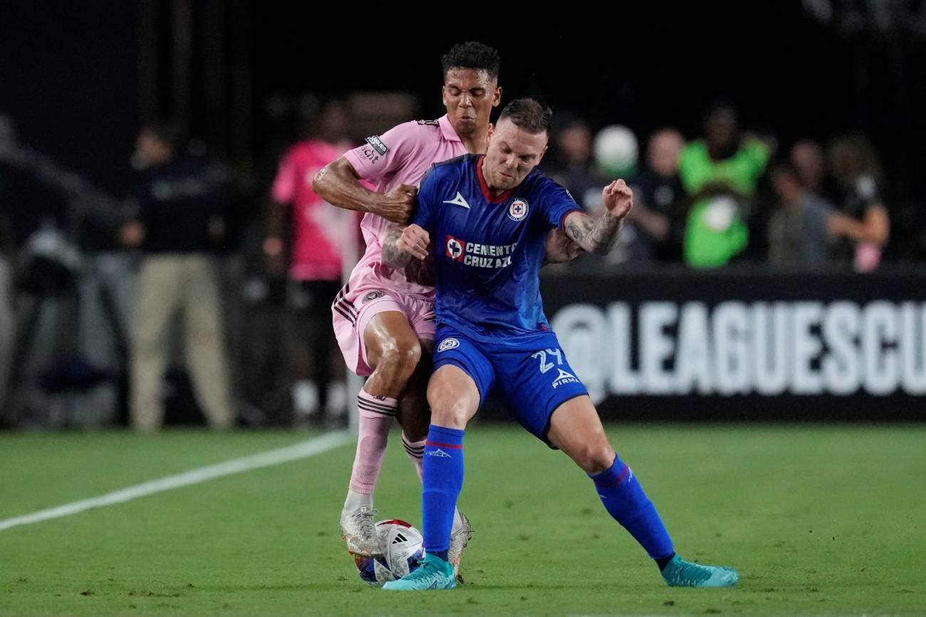 El riocuartense Carlos Rodolfo Rotondi, uno de los jugadores determinantes del Cruz Azul de México. (AP)