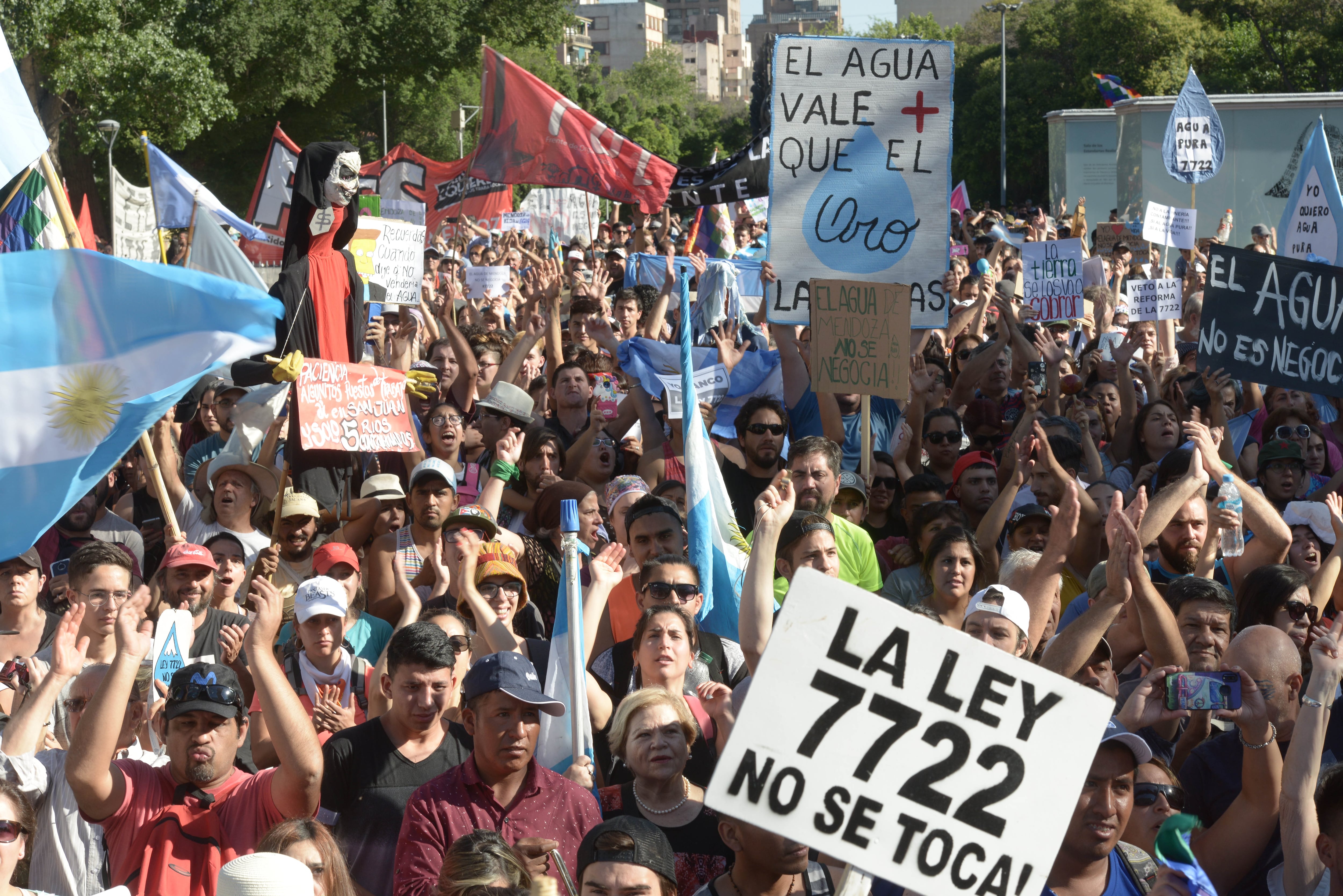 A un año de la marcha contra la reforma de la ley 7.722.