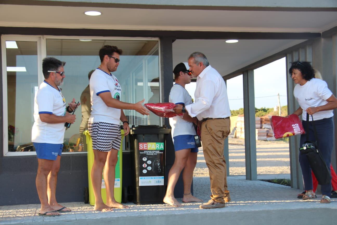 Con la apertura de la Oficina de Turismo se inauguró la temporada de verano en Orense