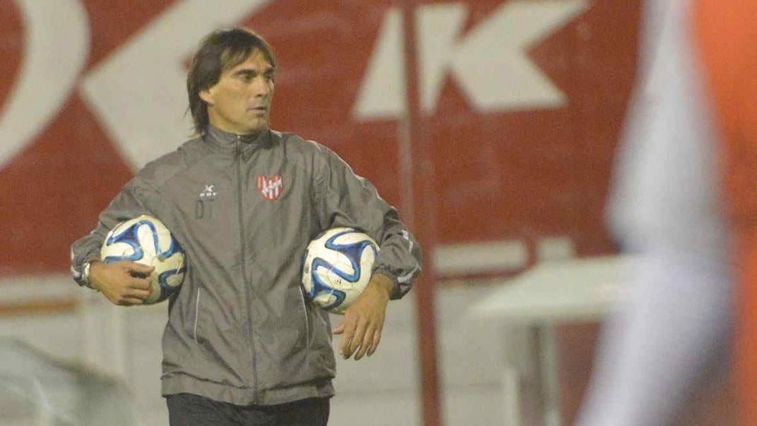 Carlos Mazzola ascendió con Sportivo Belgrano y dirigió a Instituto (Foto: Facundo Luque).