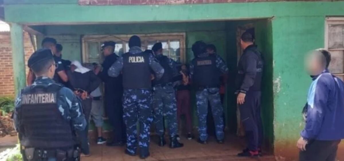 Detienen a individuos por robo a mano armada en Eldorado