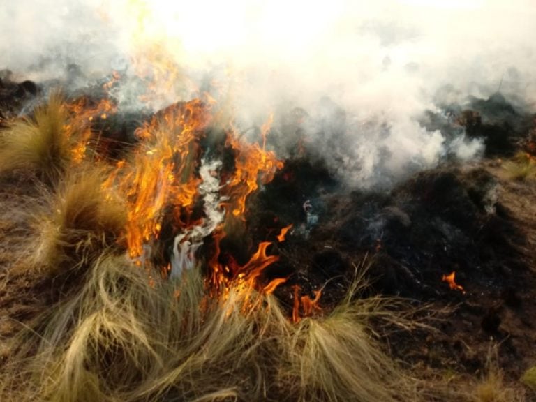 Focos de incendio en la zona de Salsacate y Traslasierra.