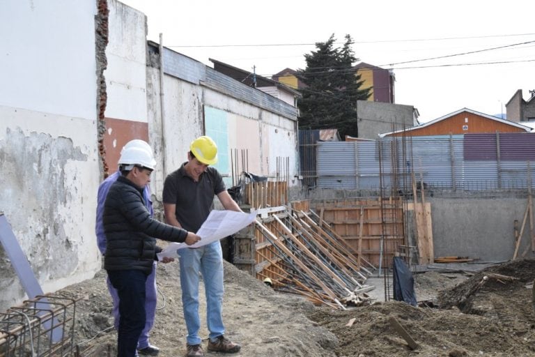 Concejal Juan Carlos Pino recorre la obra